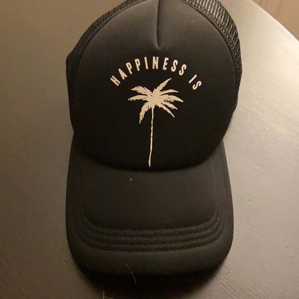 Cute Billabong Trucker Hat black “Happiness Is 🌴”